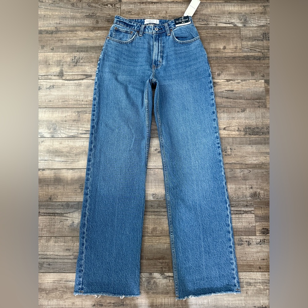 Abercrombie The 90’s Relaxed High-Rise Curve Love Jeans 28/6 Long